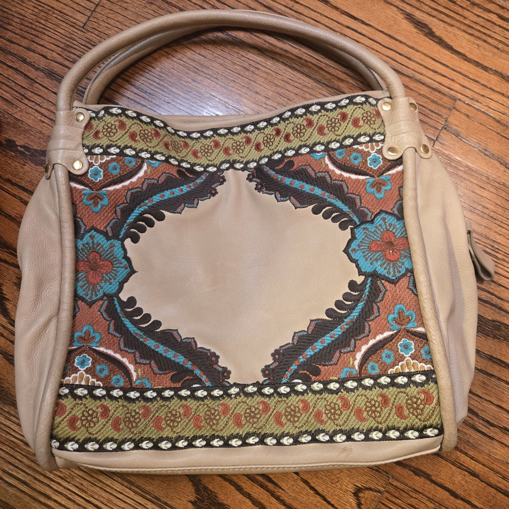 Isabella Fiore Elegant Boho Embroidered Tan and Multicolor Shoulder Bag